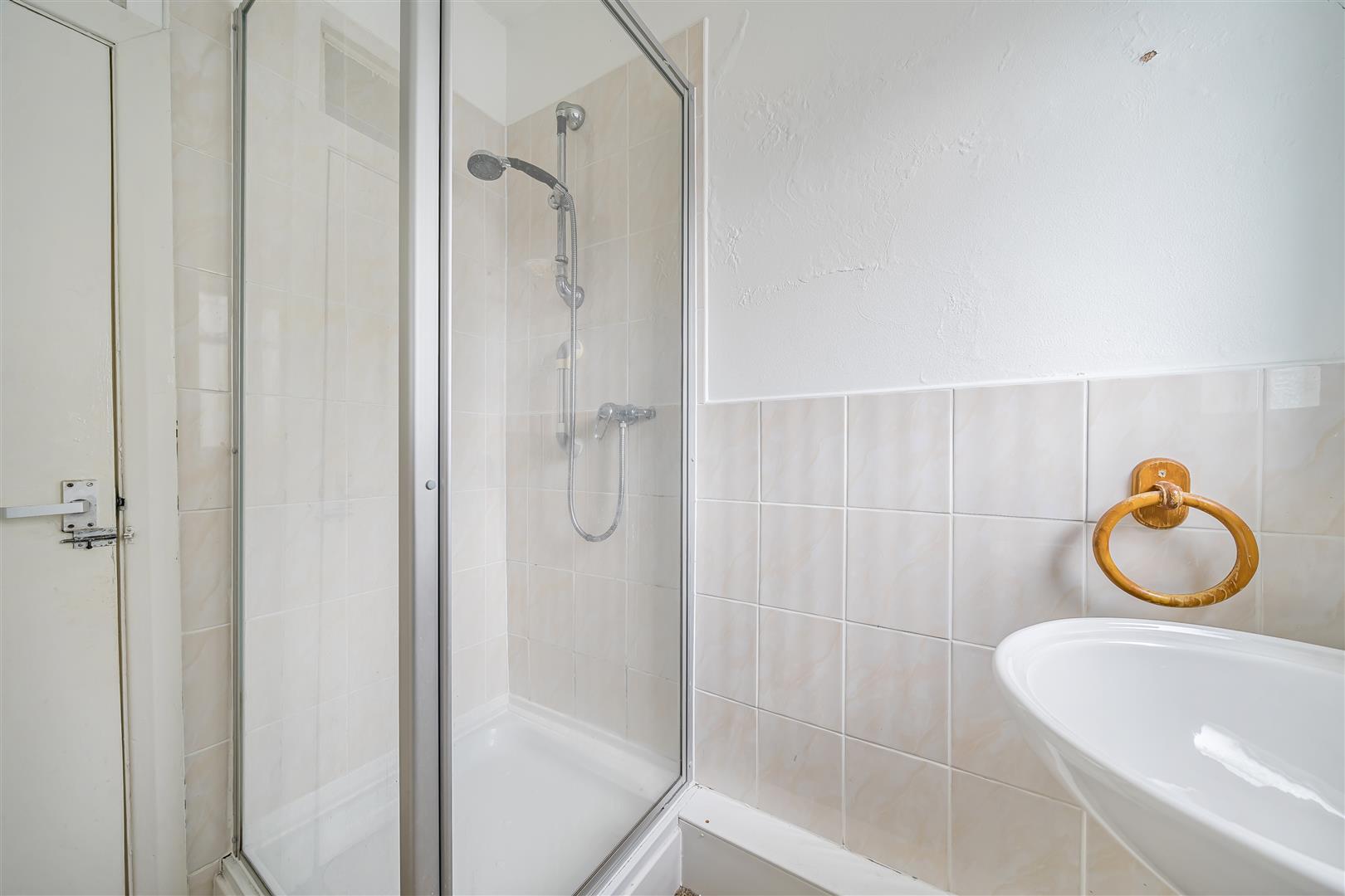 Symmons Street, Waun Wen, Swansea, SA1 6FT